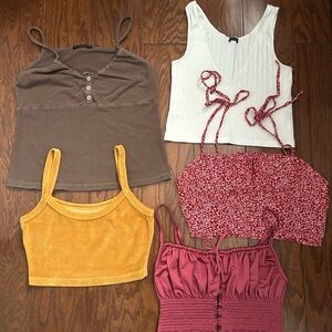 Trendy Women's Tank and Crop Top Set